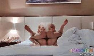  离校比赛前去干妈妈那干妈接送我时被我内射了