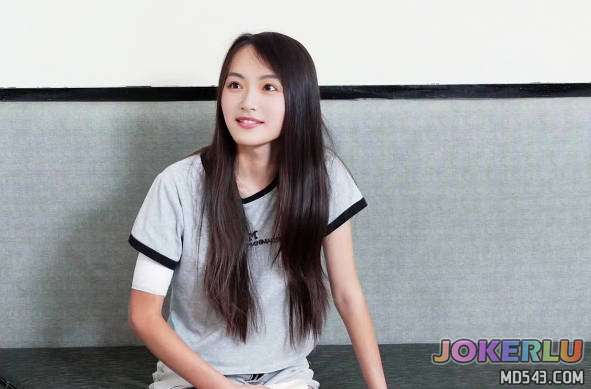  無套內射18歲明新科大學生妹 黑傑克